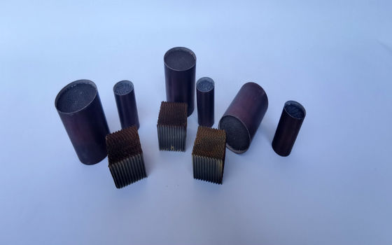 Ayuda Euro5 V del substrato del doc. Cordierite Honeycomb Catalysts